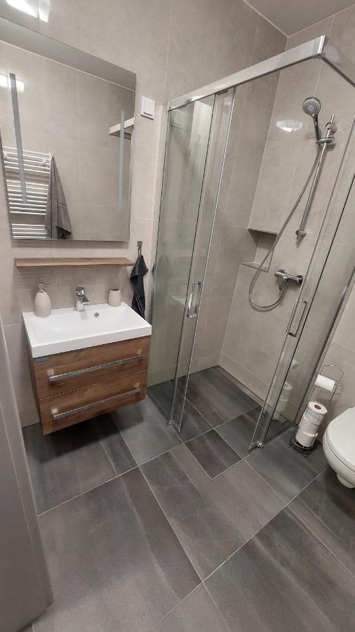 Filipovice Apartman Stepa מראה חיצוני תמונה